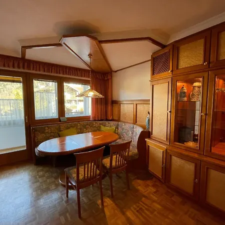 Murmeltier-stube Целль-ам-Зе